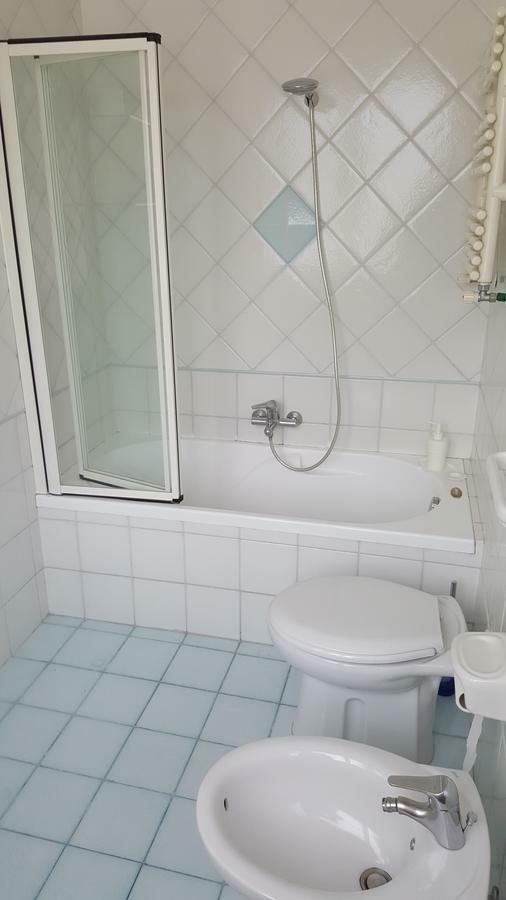 B&B Aminei Metro Nápoly Kültér fotó